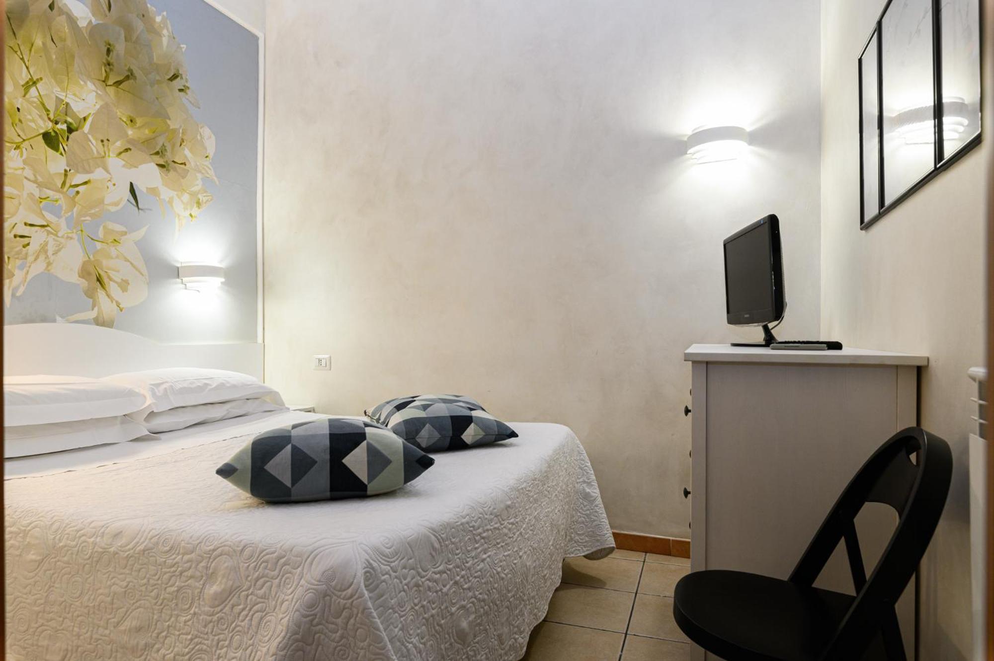 רומא Apartment Julia Guesthouse מראה חיצוני תמונה